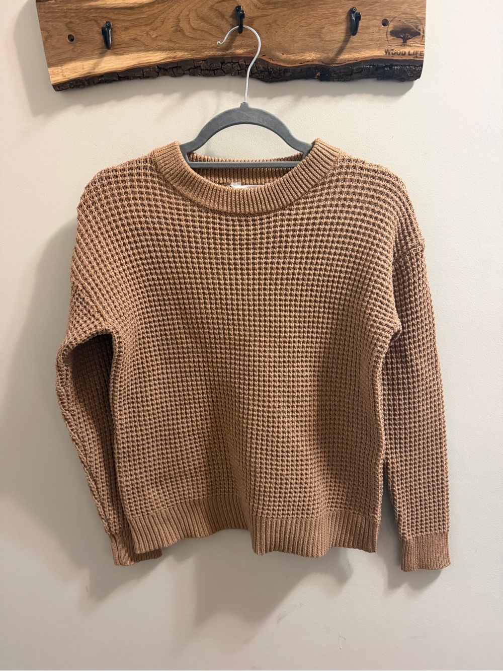 Women’s Crewneck Waffle Knit Sweater - Camel